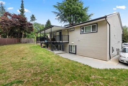 Primary Bedroom Photo of 15077 86b Avenue, Surrey, BC