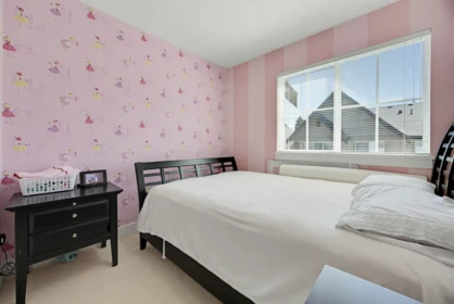 Laundry Room Photo of 173 2501 161a Street, Surrey, BC