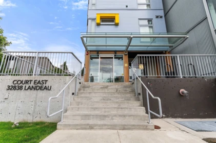 Community Amenities Photo (Clubhouse) of 604 32838 Landeau Place, Abbotsford, BC
