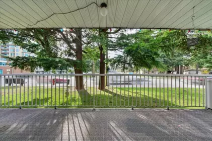 Front Yard Photo of 104 32025 Tims Avenue, Abbotsford, BC