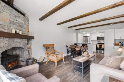 Breakfast Nook Photo of 309B 21000 Enzian Way, Agassiz, BC