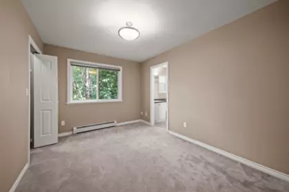 Entry Foyer Photo of 14539 78 Avenue, Surrey, BC