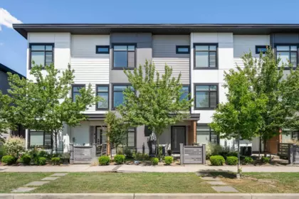 6 7127 193a Street, Surrey, BC, Surrey — Townhouse for sale