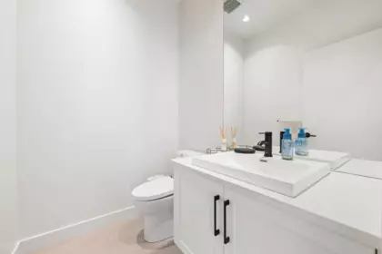 Guest Bathroom Photo of 6 7127 193a Street, Surrey, BC