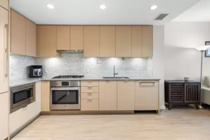 518 9213 Odlin Road, Richmond, BC, Richmond — Apartment/Condo for sale