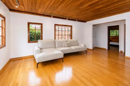 Primary Bedroom Photo of 588 Hillcrest Street, Coquitlam, BC