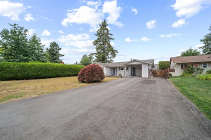 19347 117b Avenue, Pitt Meadows, BC, Pitt Meadows — Single Family Residence for sale