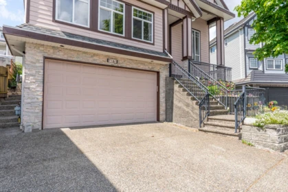 Front Yard Photo of 7161 151 Street, Surrey, BC