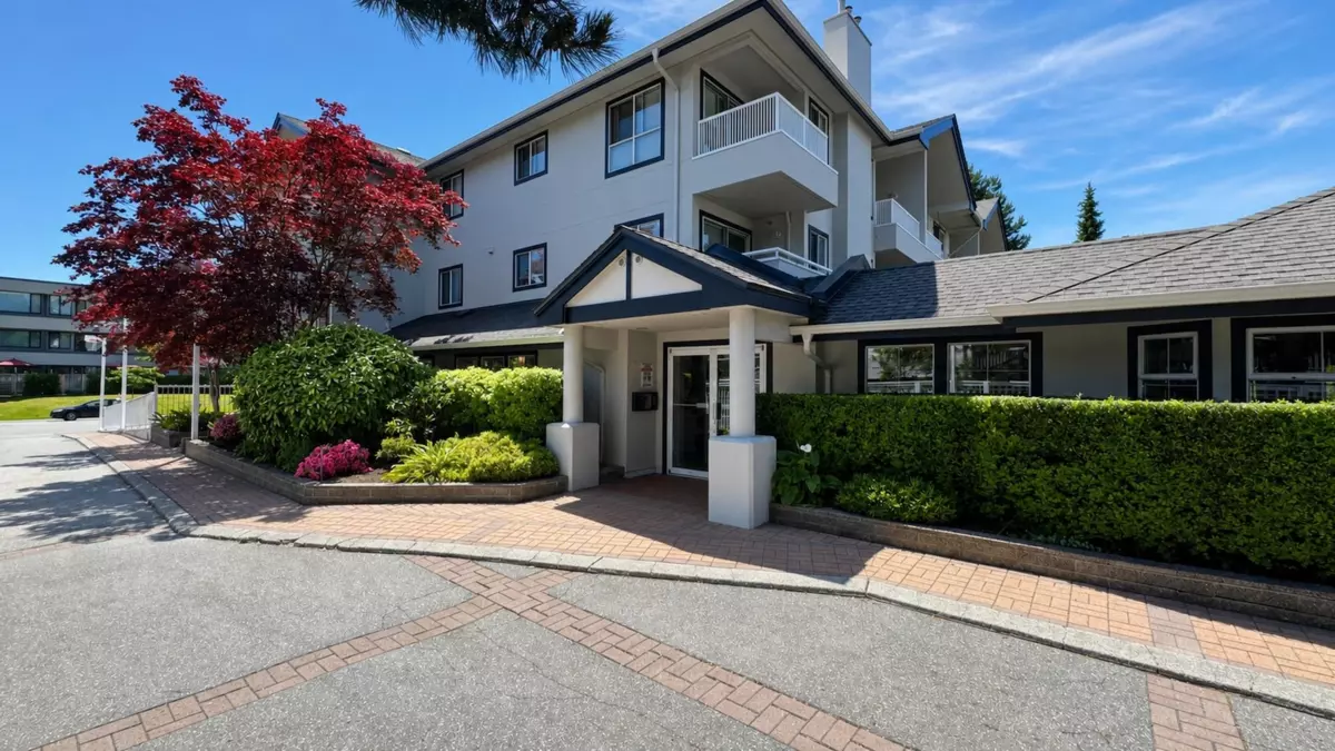 Exterior Rear Photo of 205 15272 20 Avenue, Surrey, BC
