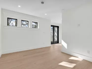 Hot Tub / Spa Photo of 2566 W 2nd Avenue, Vancouver, BC
