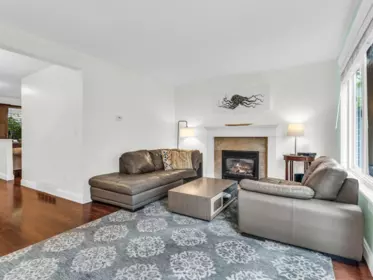 39 1910 Cedar Village Crescent, North Vancouver, BC, North Vancouver — Townhouse for sale