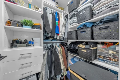 Mudroom Photo of 10509 Mcveety Street, Maple Ridge, BC
