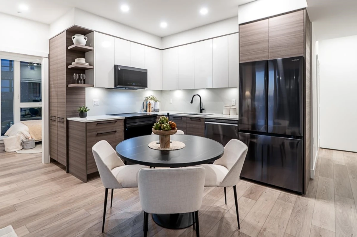 Living Room Photo of 201 422 Lakewood Drive, Vancouver, BC