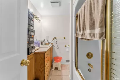 Hot Tub / Spa Photo of 4389 Locarno Crescent, Vancouver, BC