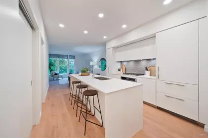 Kitchen Island Photo of 418 1500 Scott Crescent, Squamish, BC