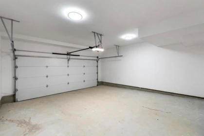 Hot Tub / Spa Photo of 27 13895 64 Avenue, Surrey, BC