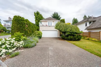 954 160b Street, Surrey, BC, Surrey — Single Family Residence for sale