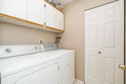 Hallway Photo of 954 160b Street, Surrey, BC