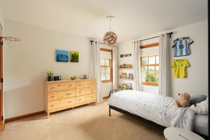 Office / Den Photo of 740 Minnows Lane, Bowen Island, BC