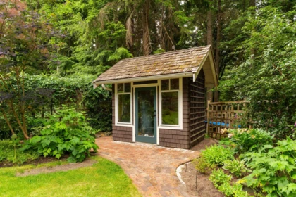 Outdoor Deck Photo of 740 Minnows Lane, Bowen Island, BC