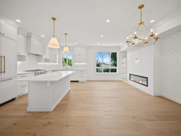 Basement Recreation Room Photo of 4 3786 Peter Street, Burnaby, BC