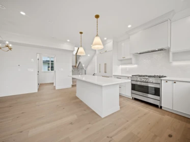 Breakfast Nook Photo of 4 3786 Peter Street, Burnaby, BC