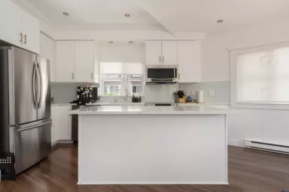 Kitchen Island Photo of 1 13028 No. 2 Road, Richmond, BC