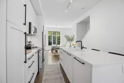 Breakfast Nook Photo of 45 3552 Victoria Drive, Coquitlam, BC