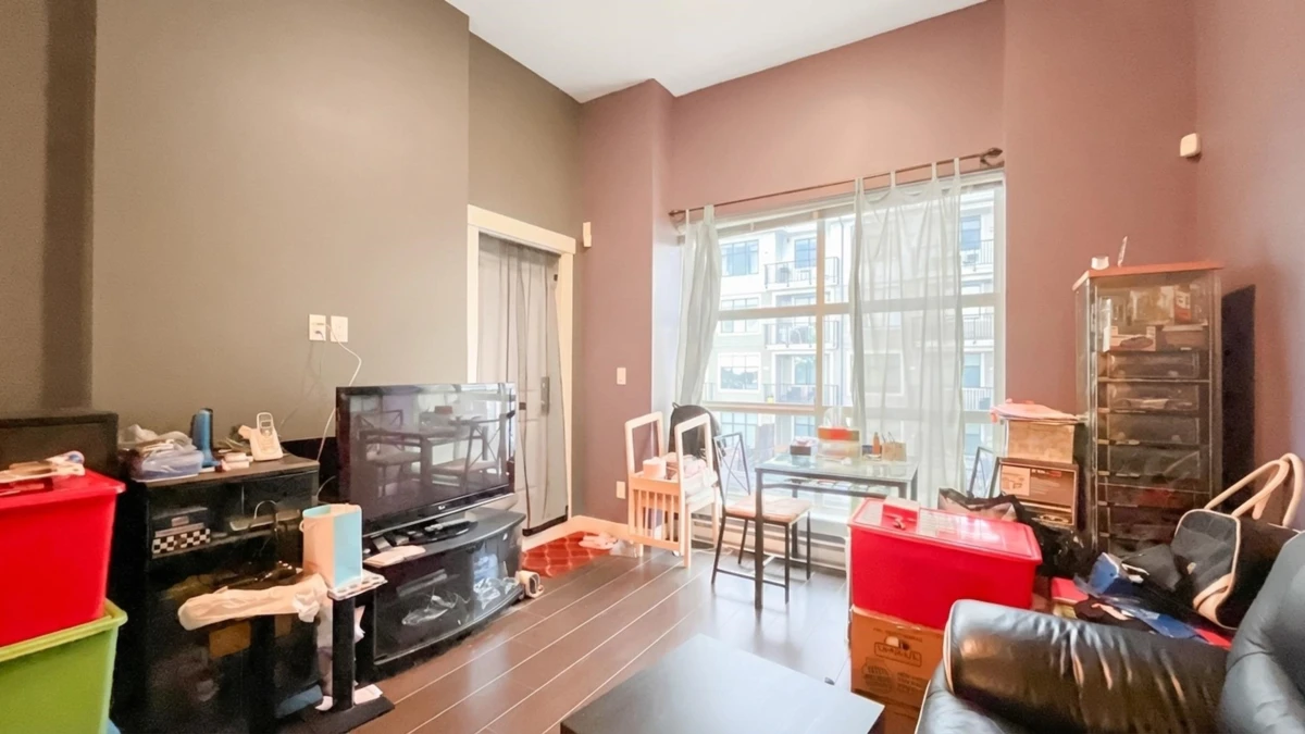Living Room Photo of 405 827 Roderick Avenue, Coquitlam, BC