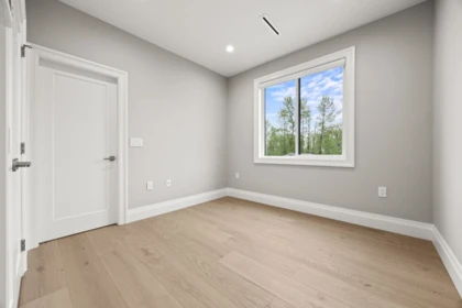 Entry Foyer Photo of 10266 166a Street, Surrey, BC