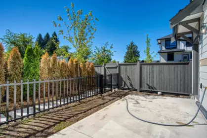 Kitchen Photo of 12 5993 143 Street, Surrey, BC
