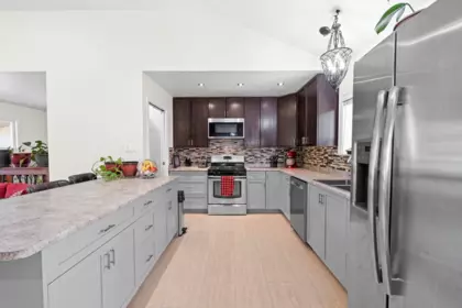 21796 Howison Avenue, Maple Ridge, BC, Maple Ridge — Single Family Residence for sale