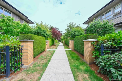 29 6300 Birch Street, Richmond, BC, Richmond — Townhouse for sale