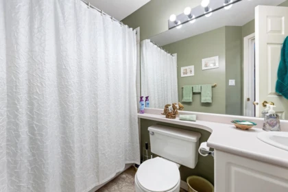 Entry Foyer Photo of 35 16325 82 Avenue, Surrey, BC