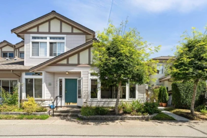 35 16325 82 Avenue, Surrey, BC, Surrey — Townhouse for sale