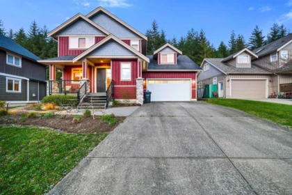 38618 Cherry Drive, Squamish, BC, Squamish — Single Family Residence for sale