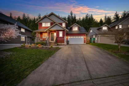 38618 Cherry Drive, Squamish, BC, Squamish — Single Family Residence for sale