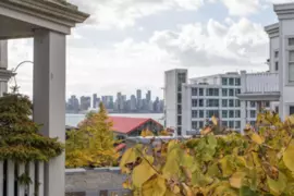313 147 E 1st Street, North Vancouver, BC