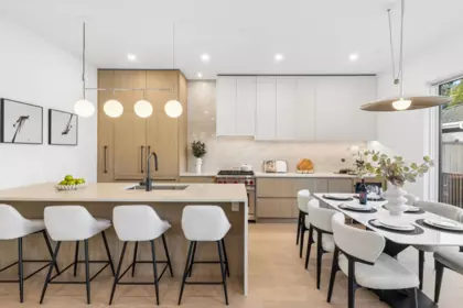 Kitchen Island Photo of 2 6040 Larch Street, Vancouver, BC
