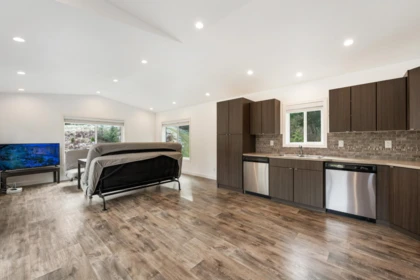 Breakfast Nook Photo of 6650 Hinkley Road, Chilliwack, BC
