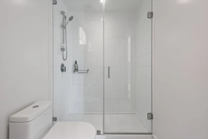 Hallway Photo of 3611 13438 Central Avenue, Surrey, BC