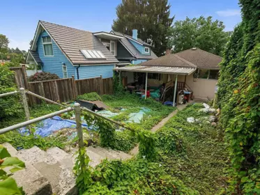 Backyard Photo of 8247 10th Avenue, Burnaby, BC