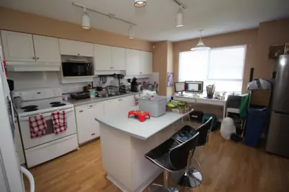 Pantry Photo of 310 20120 56 Avenue, Langley, BC