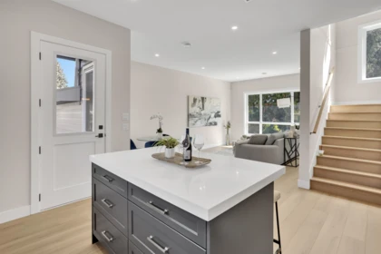 103 269 King Street, Coquitlam, BC, Coquitlam — Half Duplex for sale