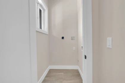 Hallway Photo of 103 269 King Street, Coquitlam, BC
