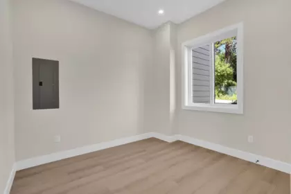 Powder Room Photo of 103 269 King Street, Coquitlam, BC