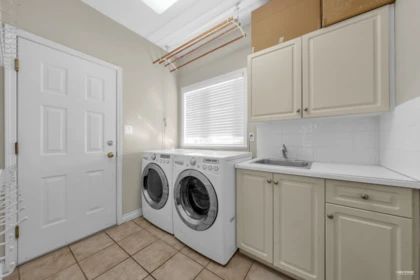 Garage Interior Photo of 9171 Pauleshin Crescent, Richmond, BC