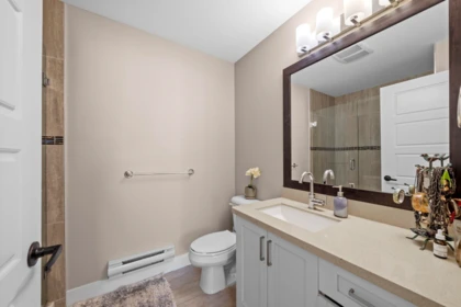 Hallway Photo of 17 17171 2b Avenue, Surrey, BC
