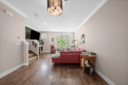 Kitchen Photo of 17 17171 2b Avenue, Surrey, BC
