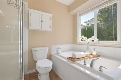 Powder Room Photo of 46193 Stoneview Drive, Chilliwack, BC